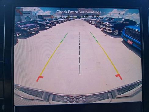 Used 2025 RAM 1500 Laramie AWD/4WD image 12