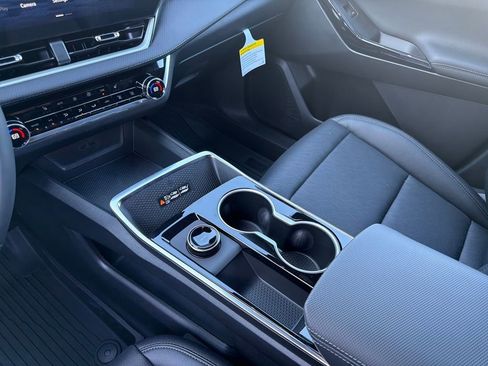 New 2026 Chevrolet Equinox LT w/ Convenience Package II image 19