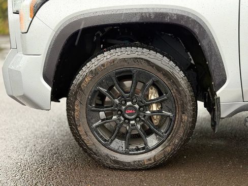 Used 2024 Toyota Tundra Limited w/ TRD Off-Road Package AWD/4WD image 9