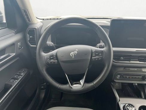 Used 2025 Ford Bronco Sport Badlands image 12