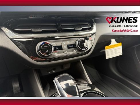 New 2026 Buick Envista Sport Touring w/ Convenience I Package FWD image 27