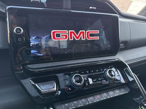 Certified 2024 GMC Sierra 1500 AT4X image 20
