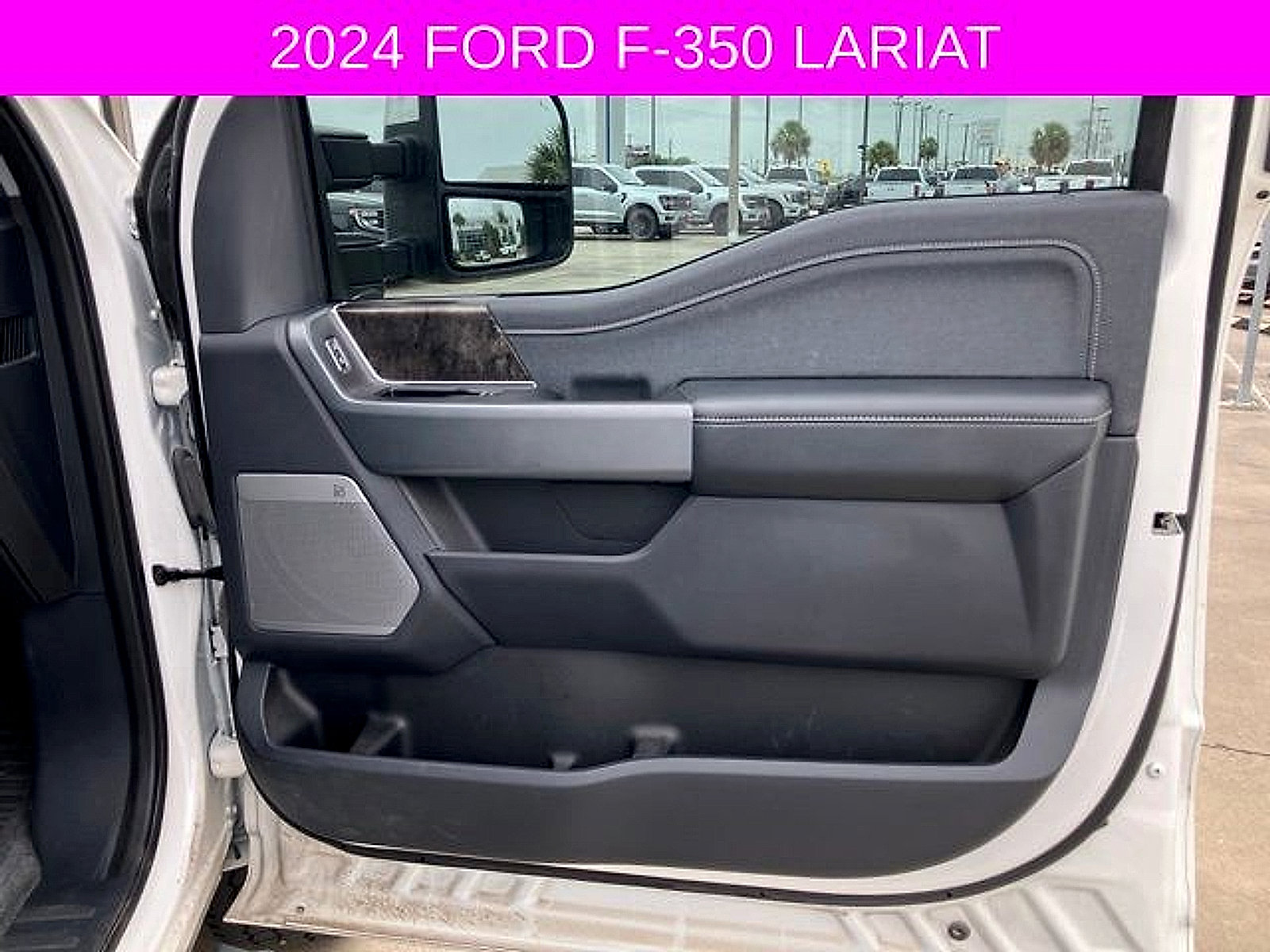 Used 2024 Ford F350 Lariat w/ Chrome Package AWD/4WD image 13