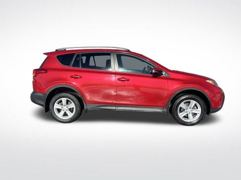 Used 2013 Toyota RAV4 XLE image 6
