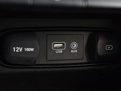 Used 2020 Hyundai Santa Fe SEL FWD image 16