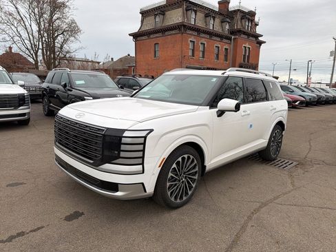 New 2026 Hyundai Palisade Calligraphy image 3