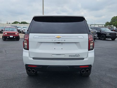 Certified 2021 Chevrolet Tahoe High Country w/ Premium Package AWD/4WD image 5