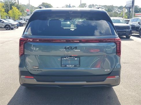 New 2026 Kia Carnival SX Prestige image 7