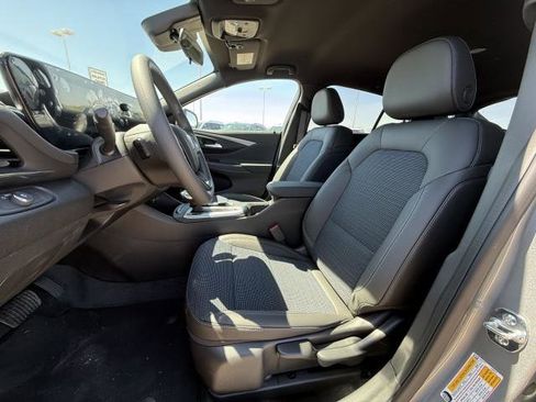 New 2026 Buick Envista Preferred image 16