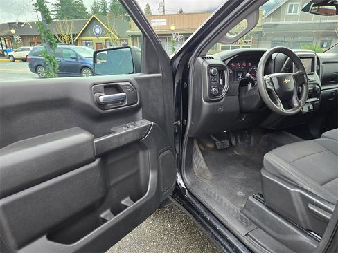 Used 2020 Chevrolet Silverado 1500 Custom image 20