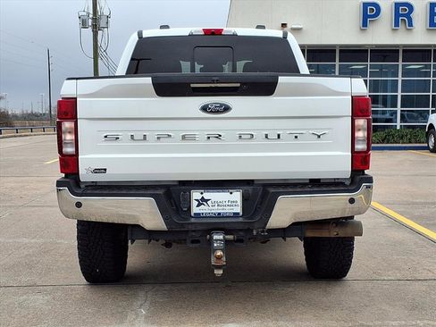 Certified 2021 Ford F250 Lariat w/ Lariat Ultimate Package image 5