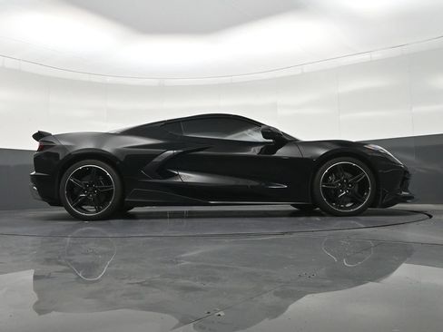 Used 2024 Chevrolet Corvette Stingray Coupe w/ 1LT RWD image 28