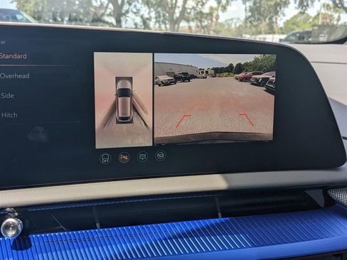 New 2025 Cadillac Optiq Luxury 1 image 15