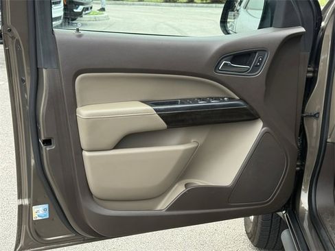 Used 2016 GMC Canyon SLT w/ Trailering Package image 33