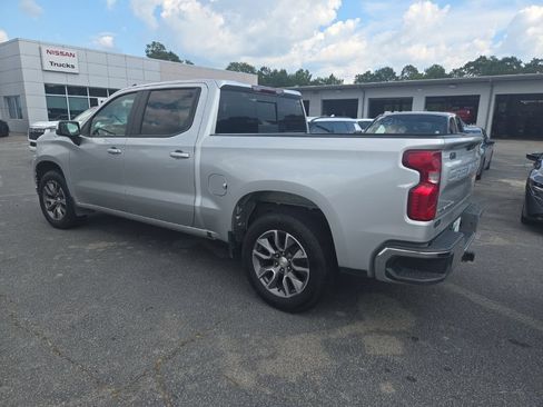 Used 2020 Chevrolet Silverado 1500 LT w/ All-Star Edition RWD image 3