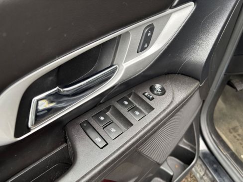 Used 2017 GMC Terrain SLE FWD image 15