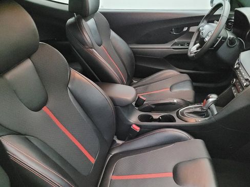 Used 2021 Hyundai Veloster Turbo image 21