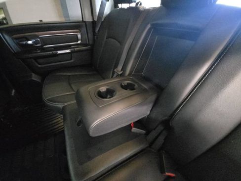 Used 2018 RAM 1500 Laramie w/ Convenience Group AWD/4WD image 29
