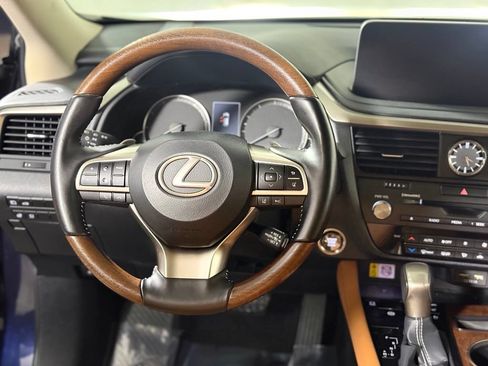 Used 2021 Lexus RX 350L Premium w/ Premium Package AWD/4WD image 12