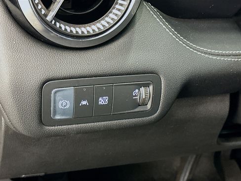 Used 2024 Chevrolet Blazer EV LT image 17