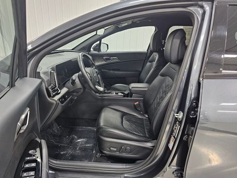 Used 2023 Kia Sportage X-Line AWD/4WD image 11