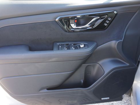 New 2025 Subaru Forester Touring image 7