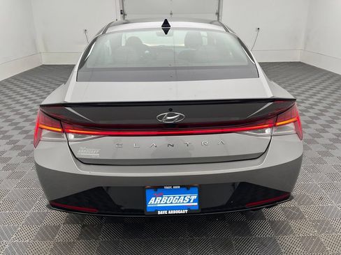 Used 2023 Hyundai Elantra N Line FWD image 9