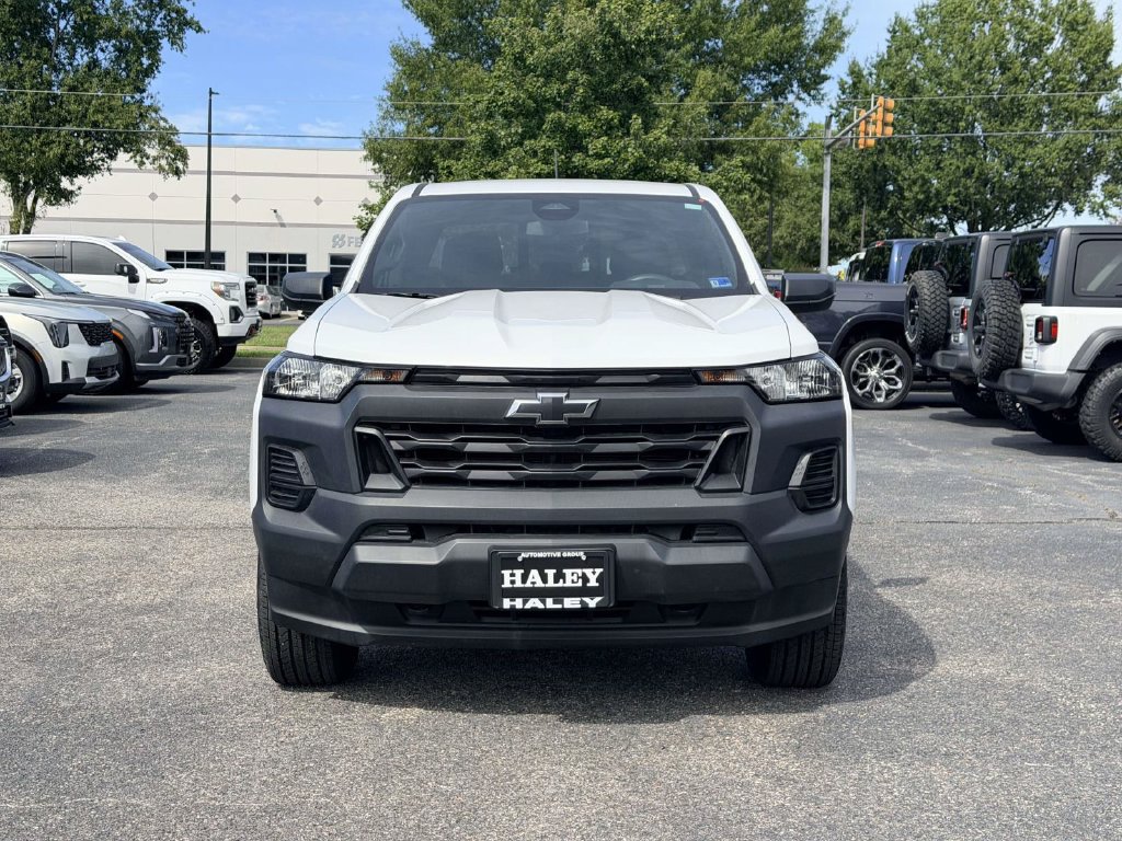 Used 2023 Chevrolet Colorado W/T w/ WT Convenience Package II AWD/4WD image 6