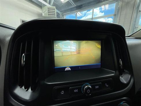 Used 2019 Chevrolet Colorado W/T RWD image 20