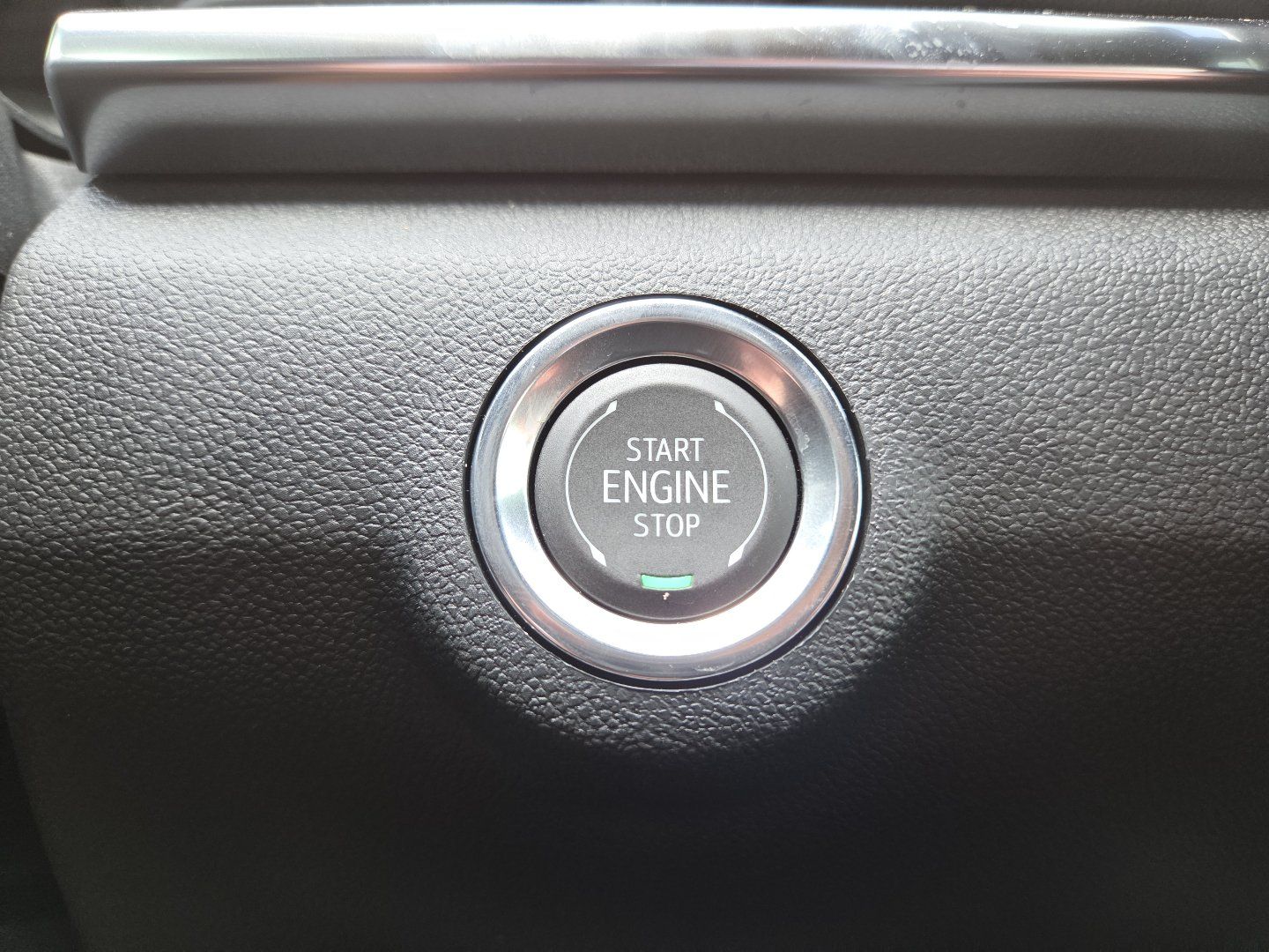 New 2027 GMC Terrain Elevation FWD image 7