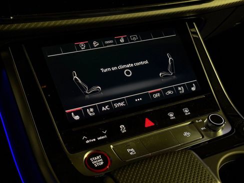New 2026 Audi SQ7 Premium Plus image 26