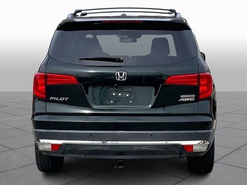 Used 2016 Honda Pilot Touring image 5