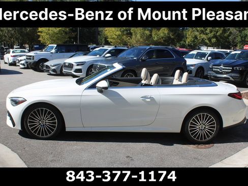 Certified 2024 Mercedes-Benz CLE 300 4MATIC Cabriolet image 21