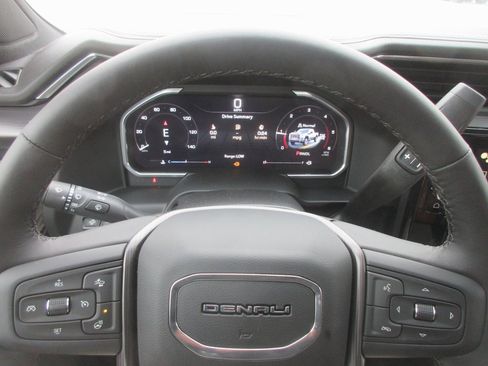 New 2026 GMC Sierra 2500 Denali Ultimate image 19