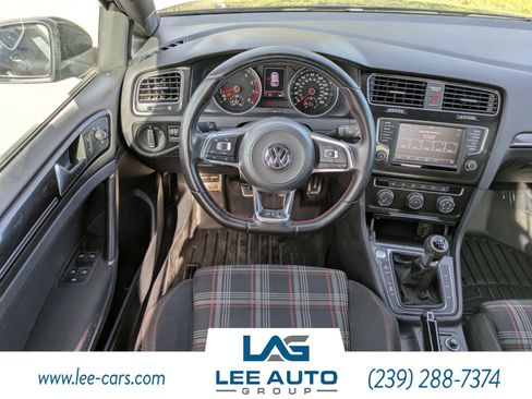 Used 2017 Volkswagen GTI Sport image 13