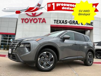 Used 2025 Nissan Rogue SV