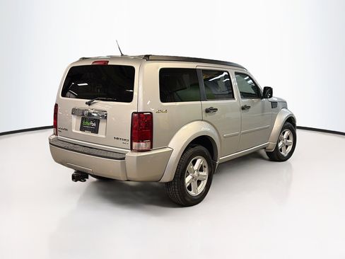 Used 2010 Dodge Nitro SXT image 9