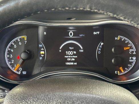 Used 2018 Jeep Grand Cherokee Altitude image 18