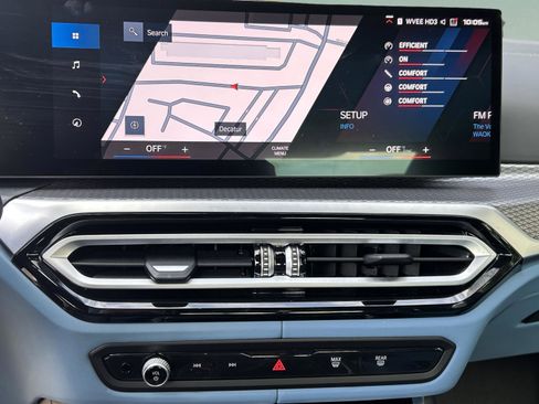 Used 2024 BMW M4 Coupe w/ M Carbon Exterior Package image 17