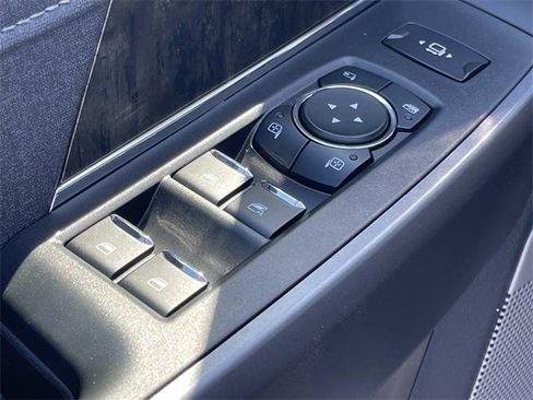 New 2026 Ford F350 Lariat image 15