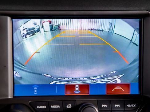 Used 2019 Chevrolet Corvette Z06 RWD image 9