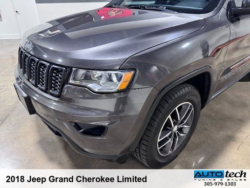 Used 2018 Jeep Grand Cherokee Limited image 38