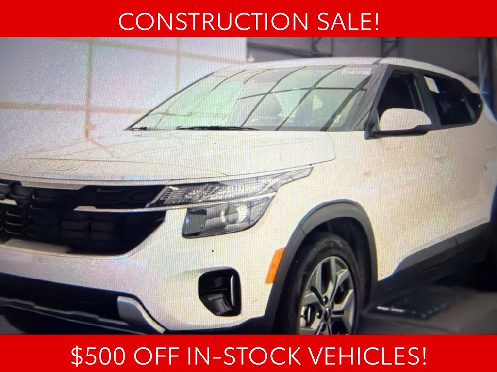 Used 2026 Kia Seltos LX FWD image 1