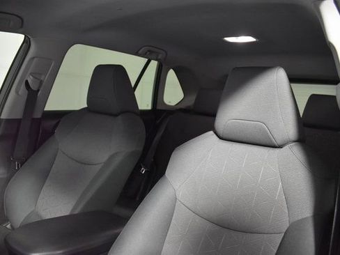 Used 2023 Toyota RAV4 XLE image 10