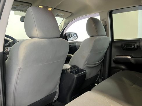 Used 2019 Toyota Tacoma SR5 image 21