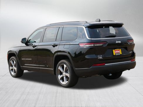 New 2026 Jeep Grand Cherokee L Limited w/ Trailer Tow Package AWD/4WD image 3