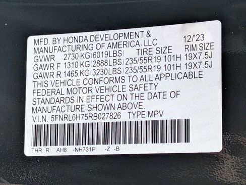 Certified 2024 Honda Odyssey Sport image 32