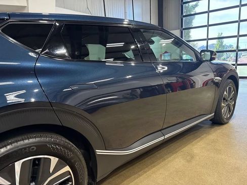 Used 2024 Kia EV6 Light AWD/4WD image 39