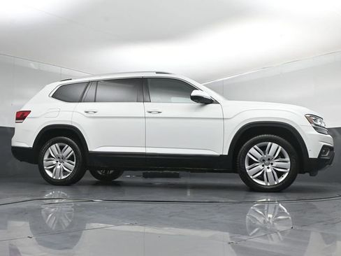 Used 2018 Volkswagen Atlas SEL Premium image 41