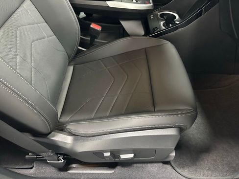 Used 2025 BMW X1 xDrive28i image 55